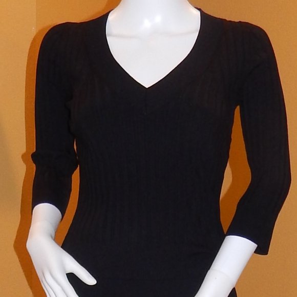 Bebe size S/M FITTED BLACK Ribbed TOP - Picture 3 of 6
